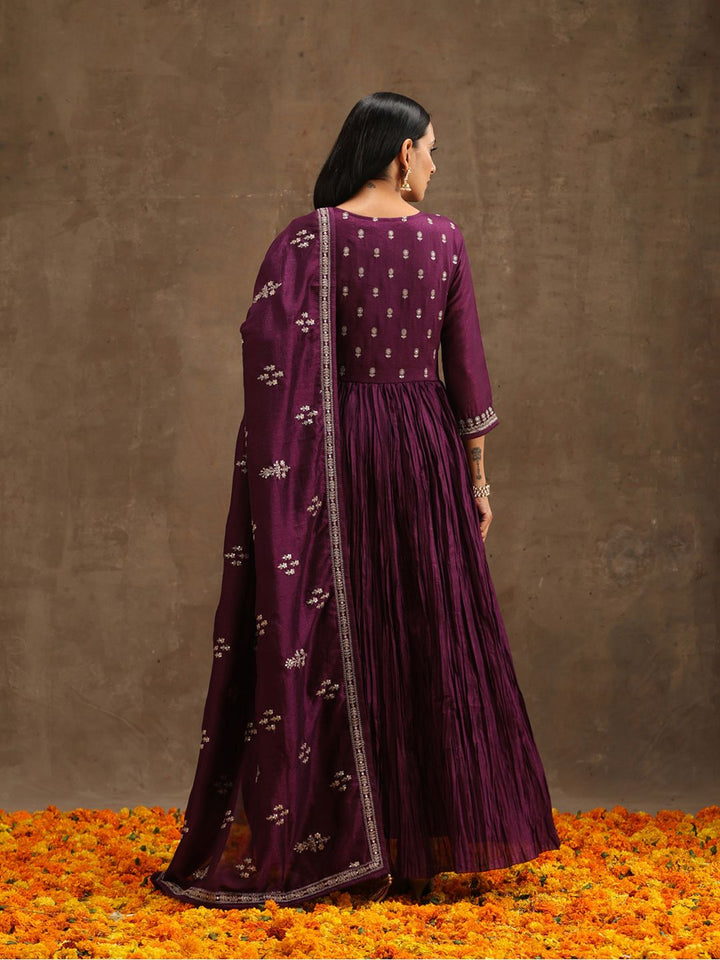 Libas Floral Embroidered Empire Sequinned Kurta With Trousers & Dupatta