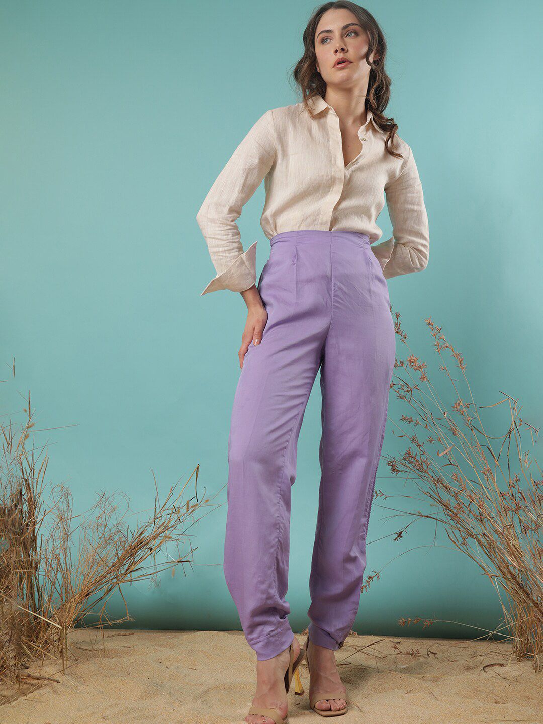 RAREISM Women Slim Fit Mid-Rise Trousers