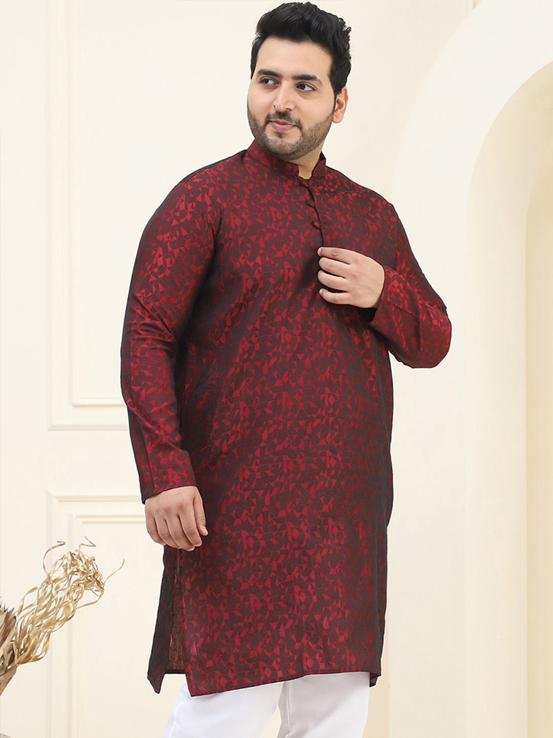 SOJANYA PLUS Lelaki Plus Size Red & Black Woven Design Straight Kurta