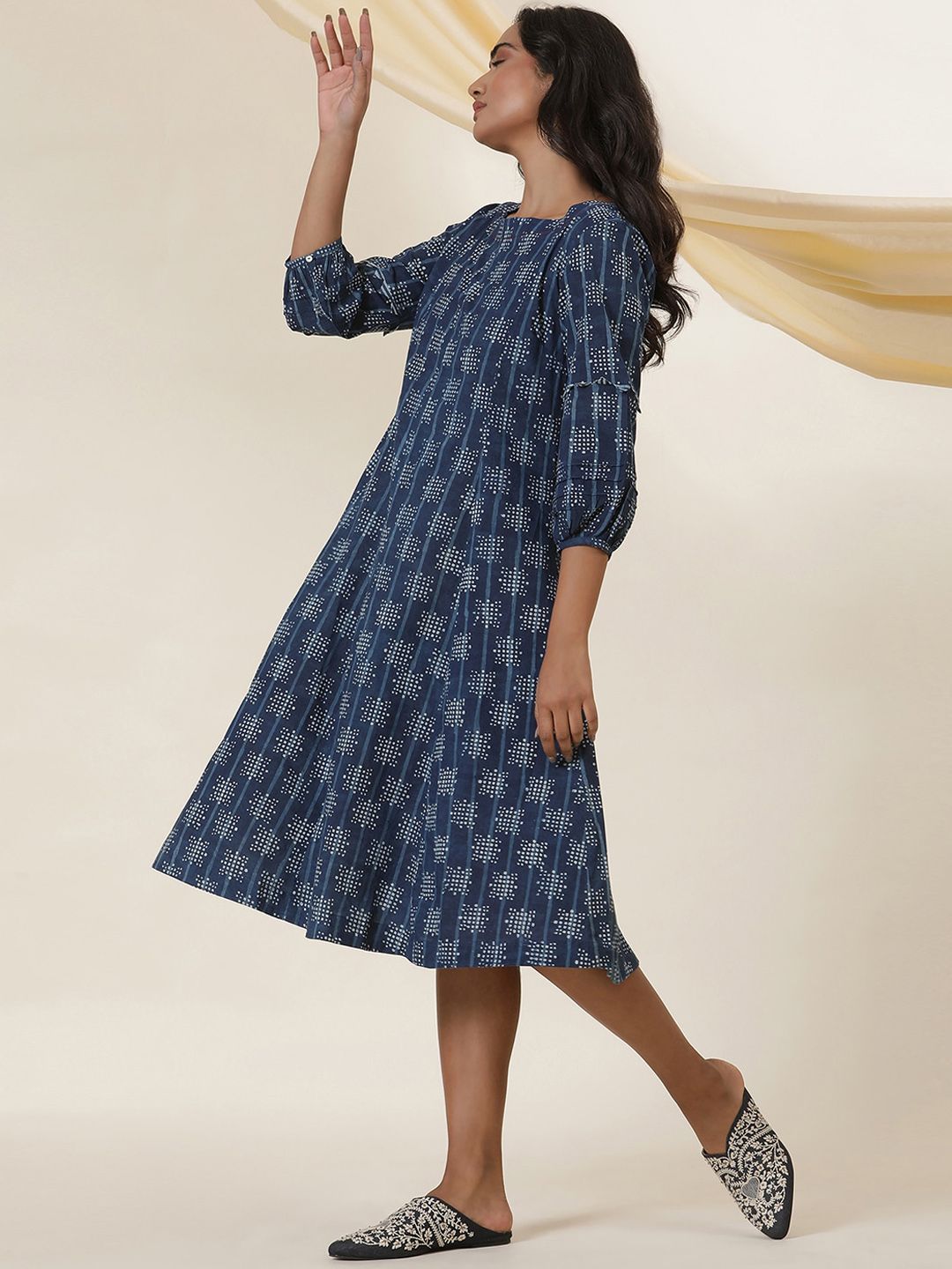 W Geometric Printed Sequinned Puff Sleeves A-Line Kurta