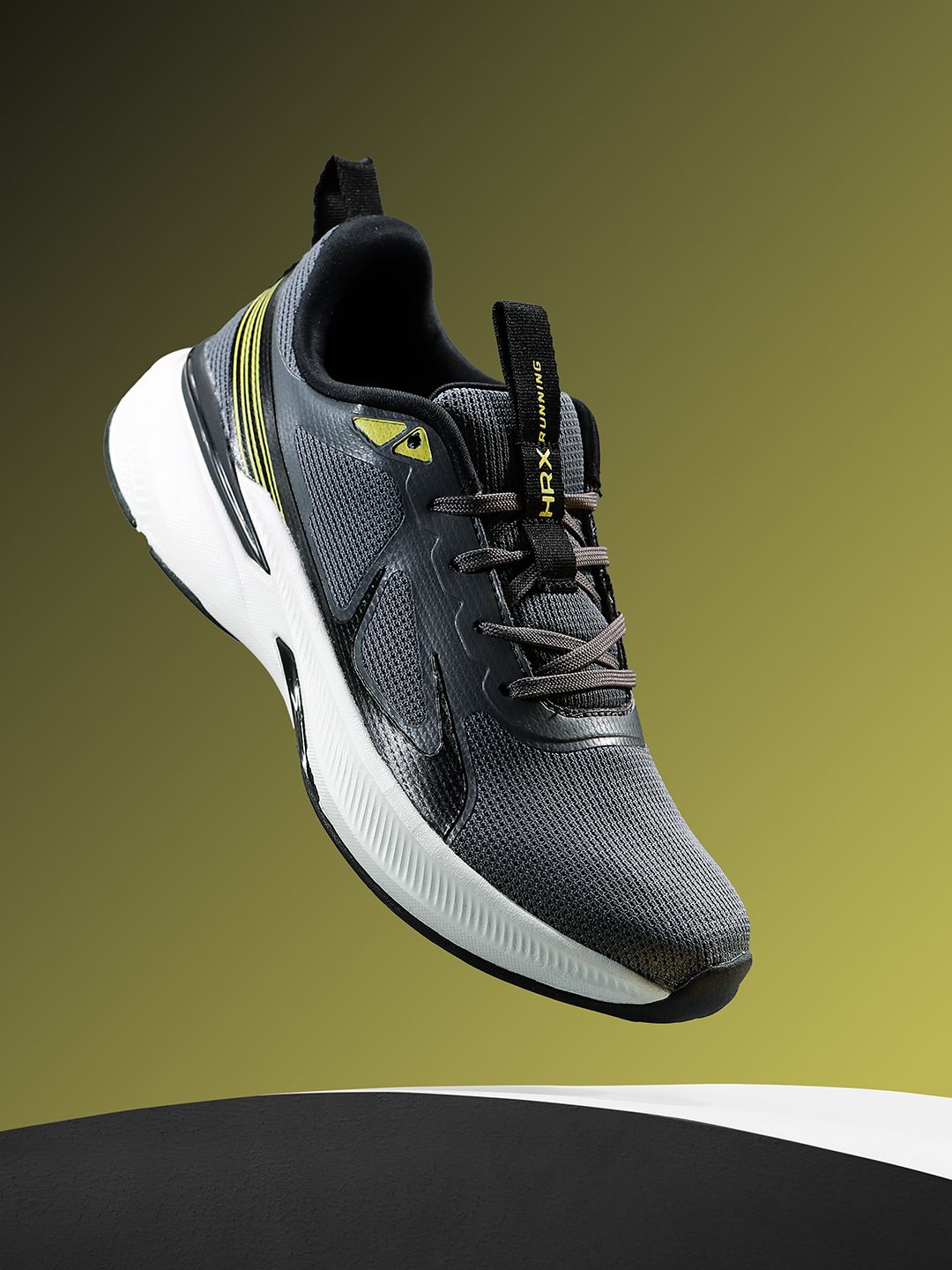 HRX by Hrithik Roshan Women Charge Run Sports Shoes