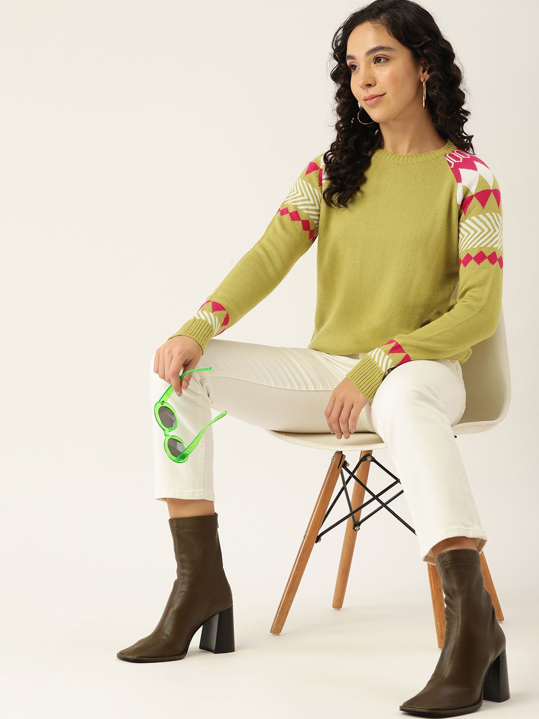 DressBerry Women Green & Magenta Solid Pullover