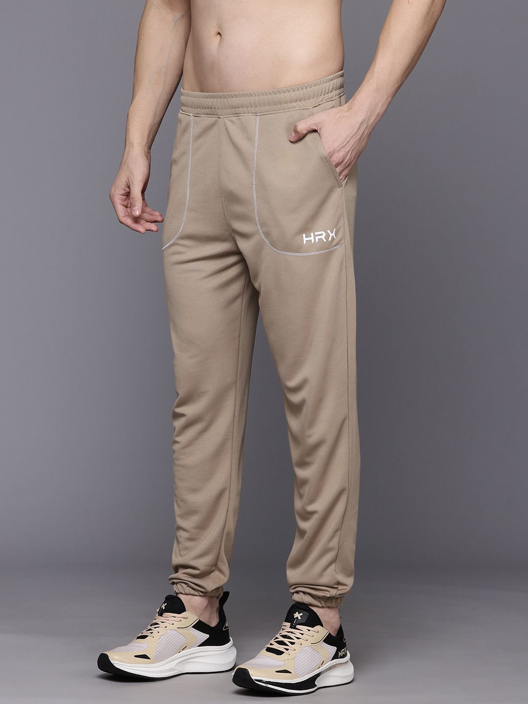 HRX by Hrithik Roshan Men Brand Logo Printed Detail Mid-Rise Rapid-Dry Training Joggers