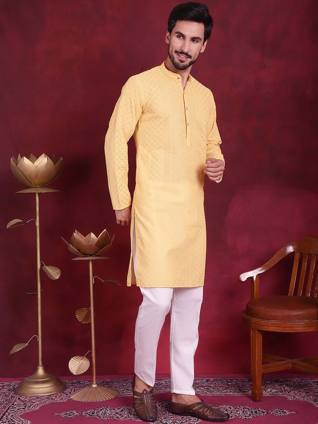 Jompers Ethnic Motifs Embroidered Mandarin Collar Chikankari Georgette Kurta with Pyjamas
