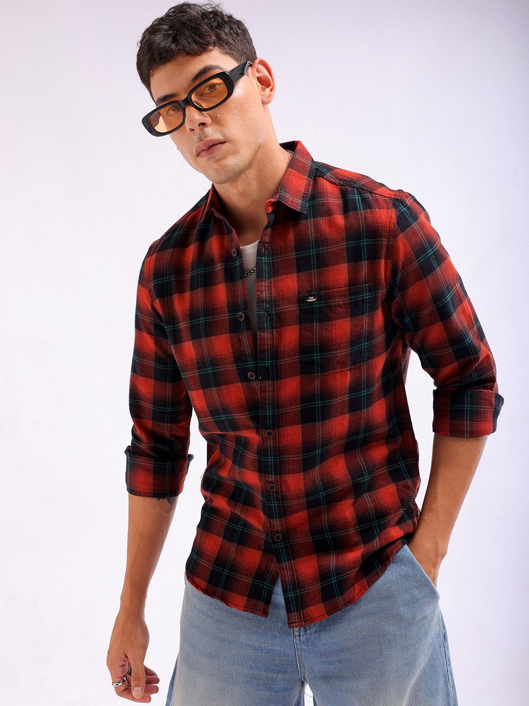 The Indian Garage Co Slim Fit Buffalo Checked Spread Collar Pure Cotton Casual Shirt