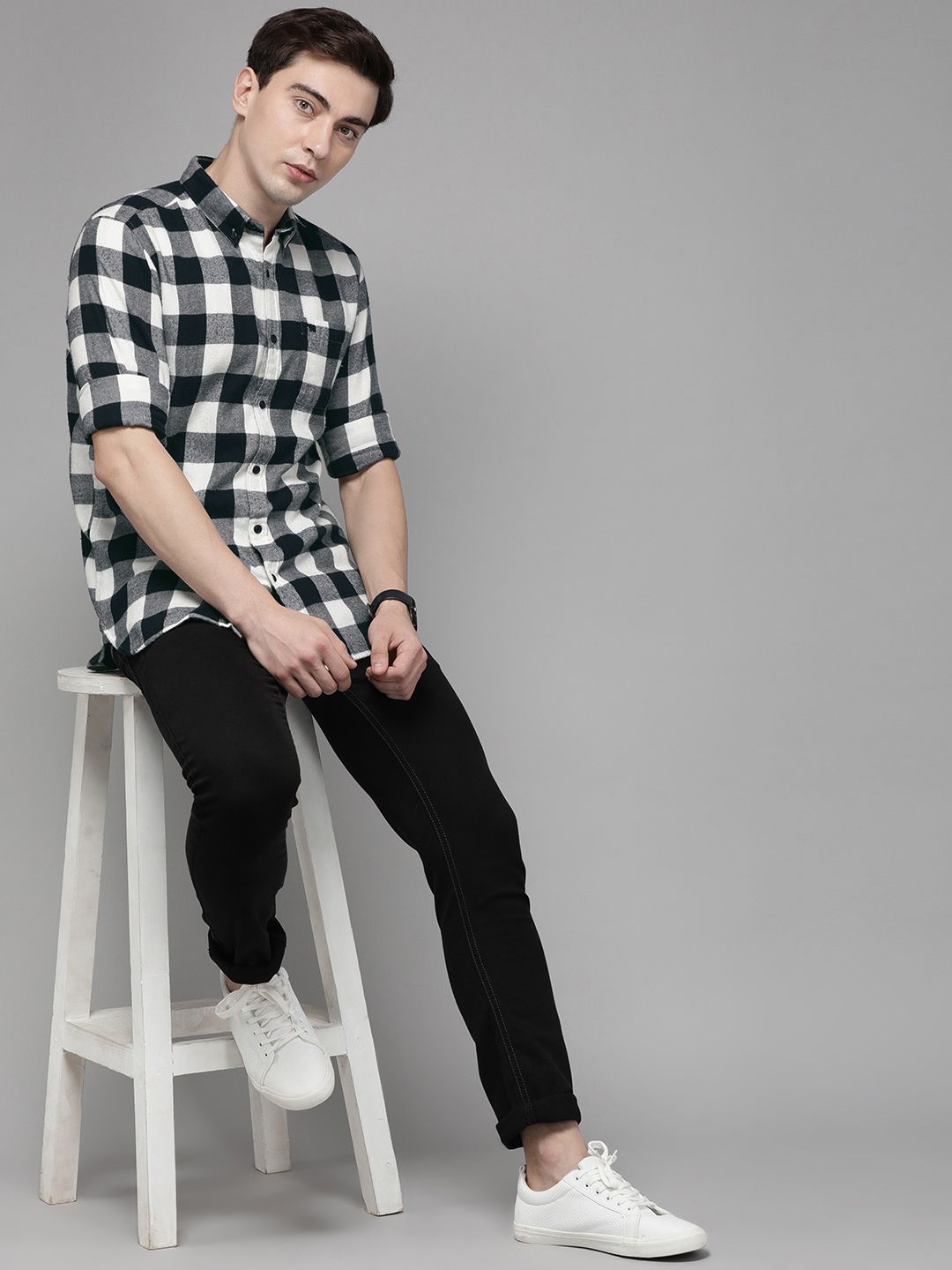 THE BEAR HOUSE Men Black Slim Fit Pure Cotton Checked Casual Shirt