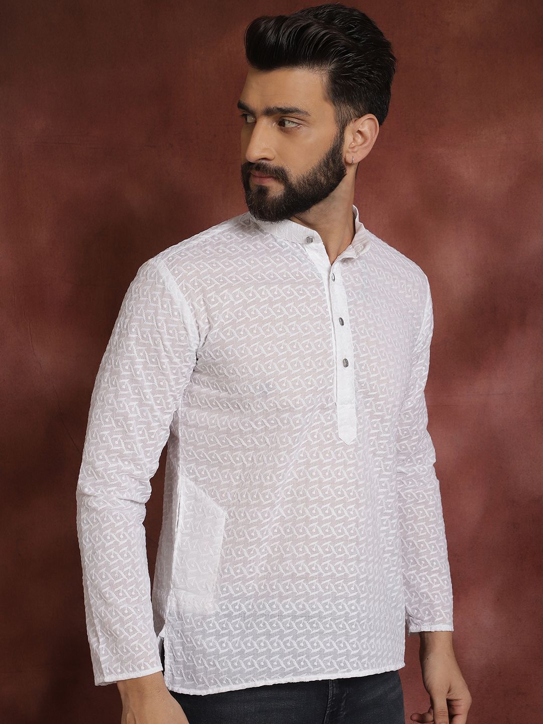 Anug oleh SOJANYA Men White Chikankari Kurta