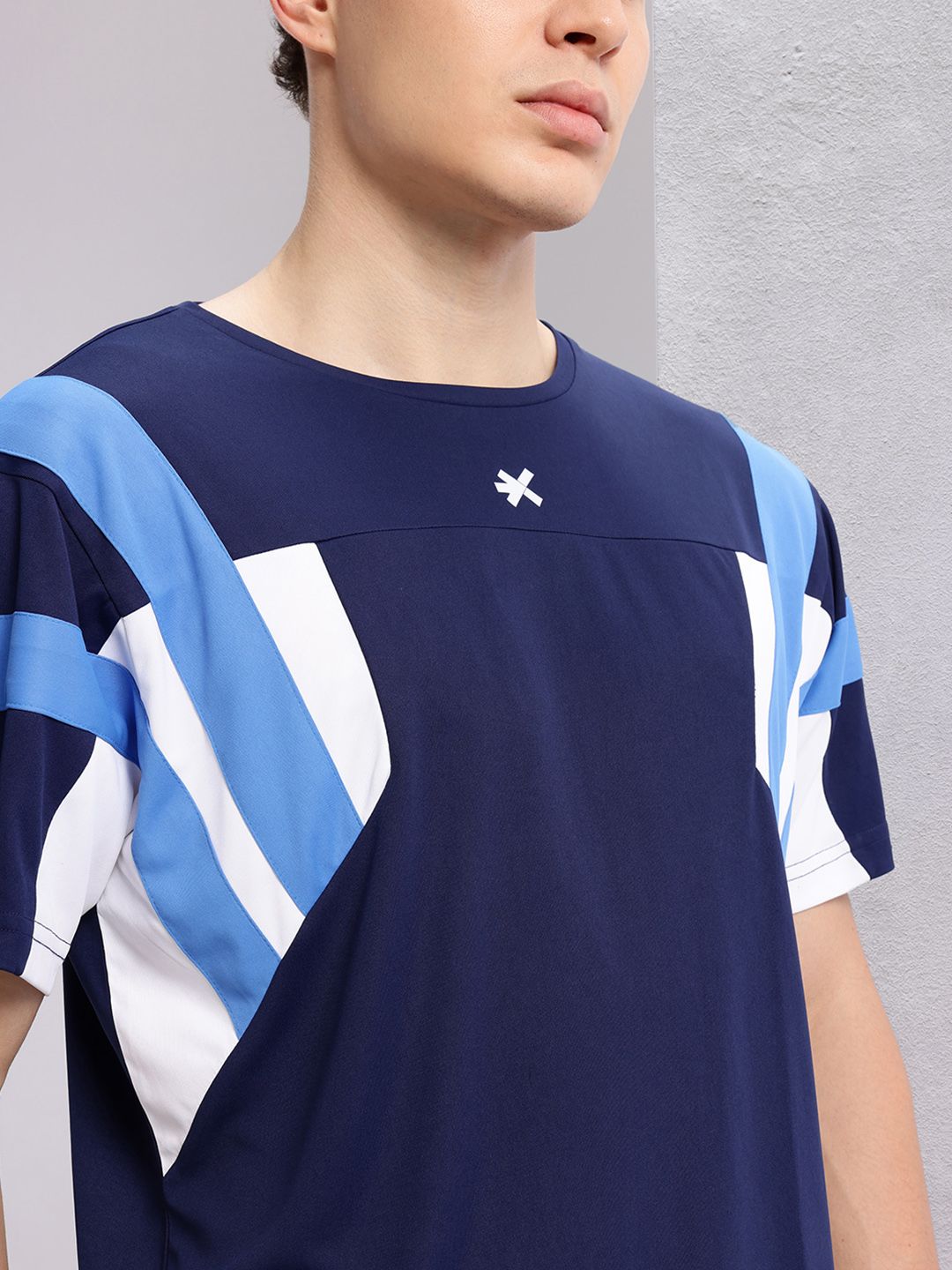 HRX by Hrithik Roshan Men Striped Rapid-Dry Running T-shirt