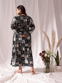 CURVY STREET Black Geometric Printed V-Neck Flared Fit & Flare Dress