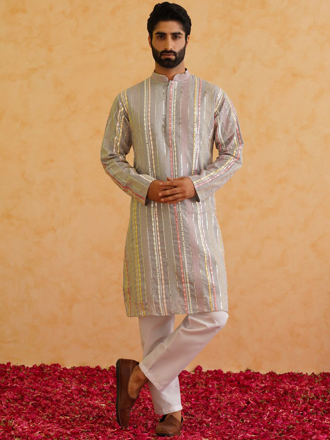 SOJANYA LUXE Embroidered Mandarin Collar Long Sleeves Cotton Straight Kurta