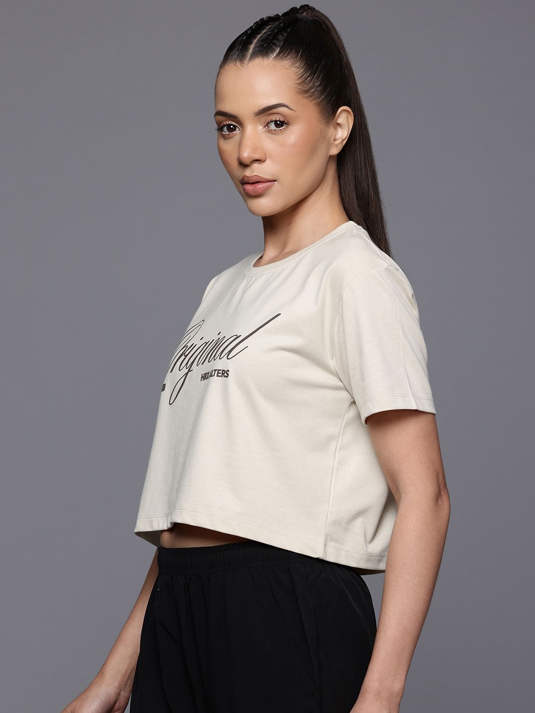 HRX by Hrithik Roshan Lifestyle Typography Print Crop T-shirt