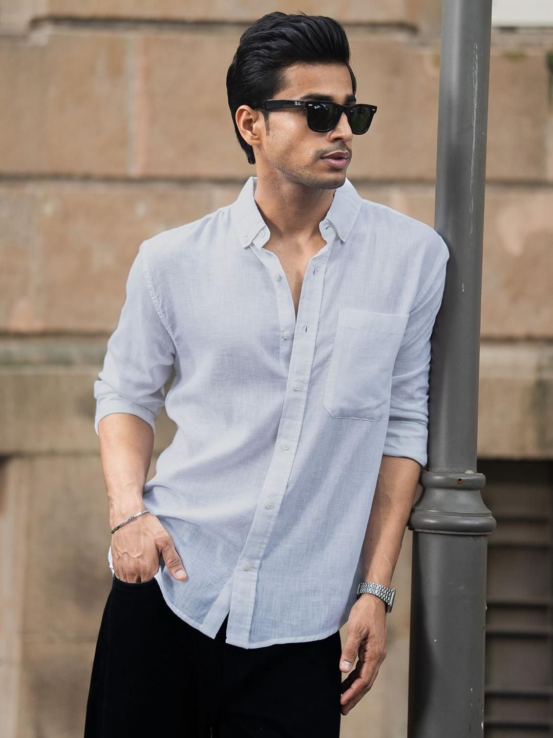Powerlook Men Solid Spread Collar Casual Shirt