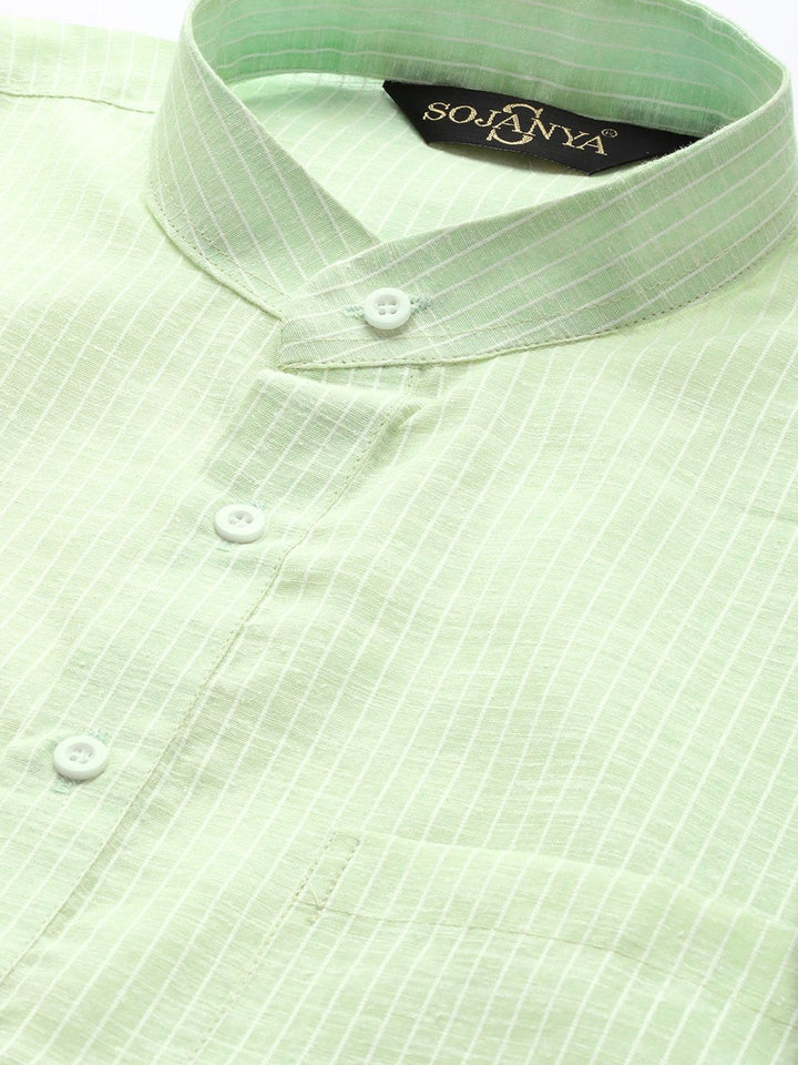 SOJANYA Men Green & White Striped Straight Kurta
