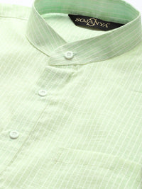 SOJANYA Men Green & White Striped Straight Kurta