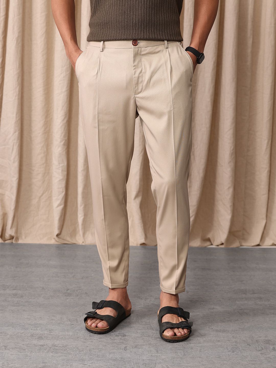 Mr Bowerbird Men Tailored Fit Vintage Pleated Trousers