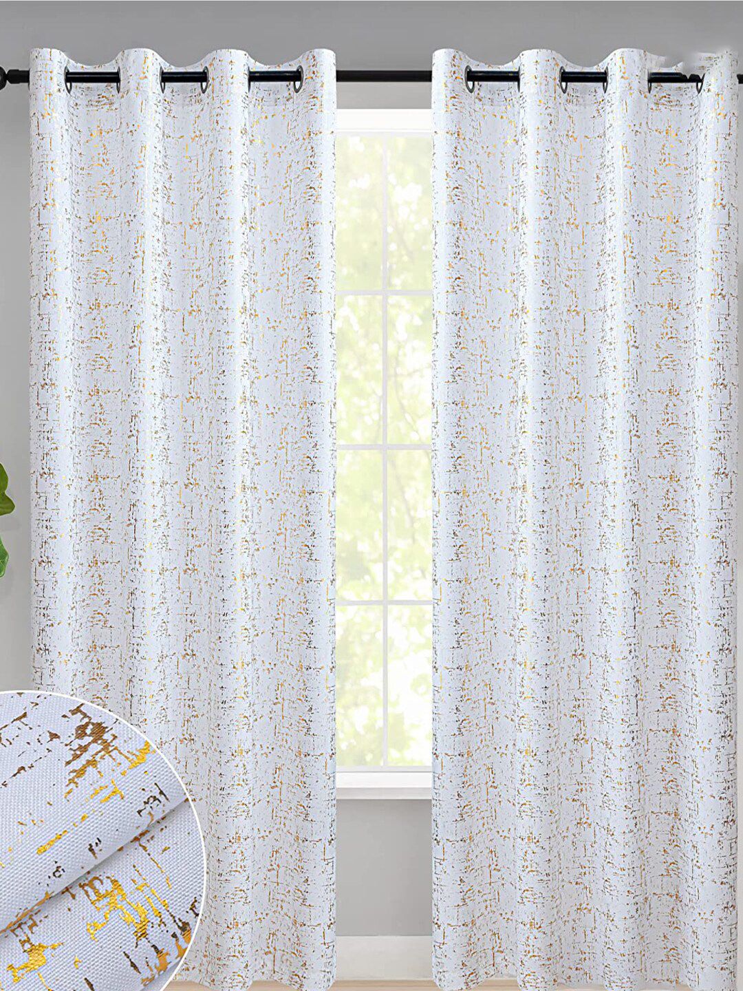 URBAN SPACE White & Gold-Toned Black Out Long Door Curtain