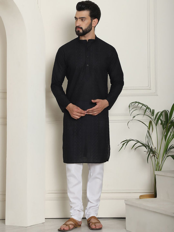 SOJANYA Geometric Embroidered Thread Work Pure Cotton Straight Kurta With Churidar