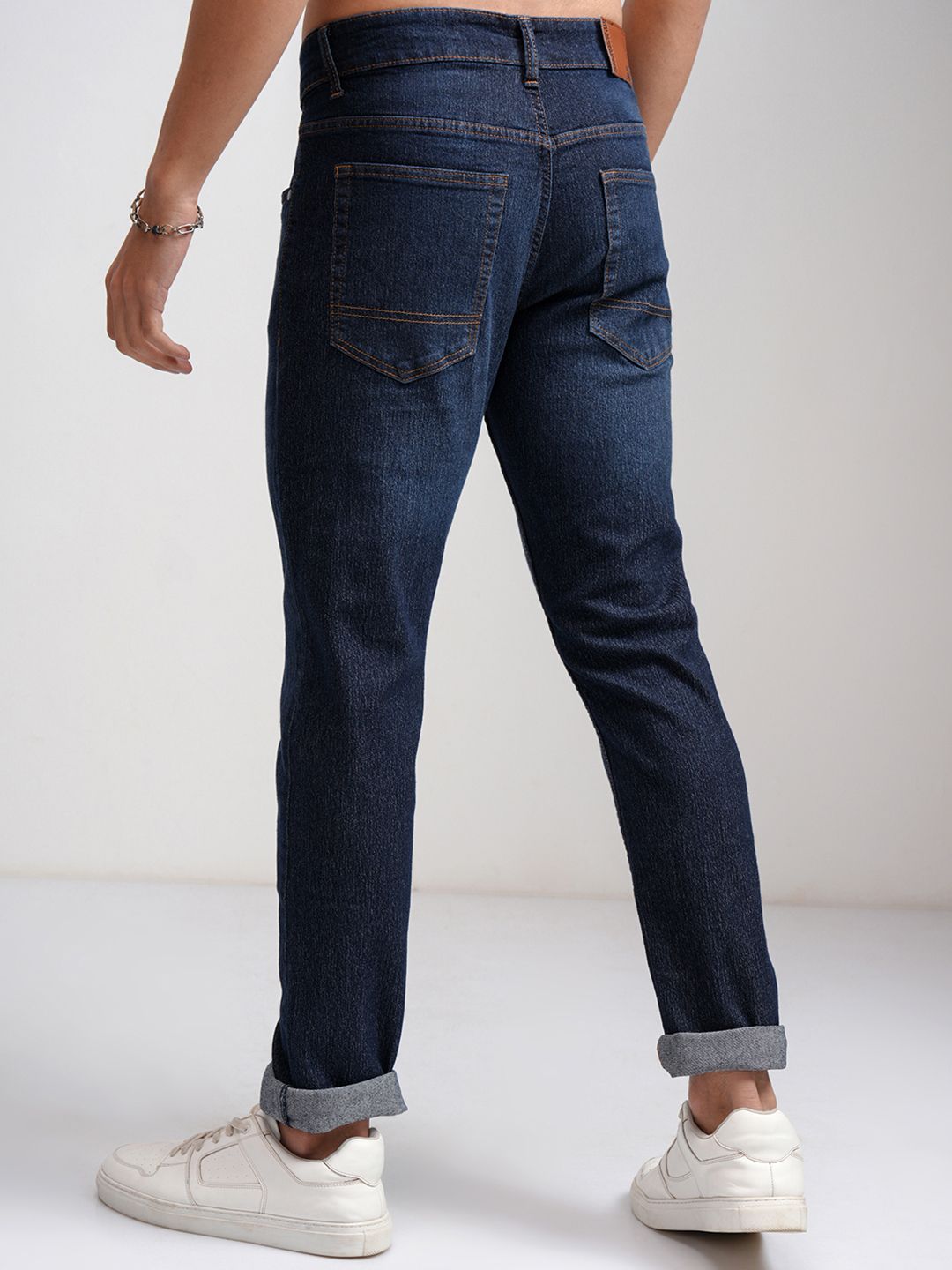 HIGHLANDER Men Blue Slim Fit Mid-Rise Clean Look Stretchable Jeans