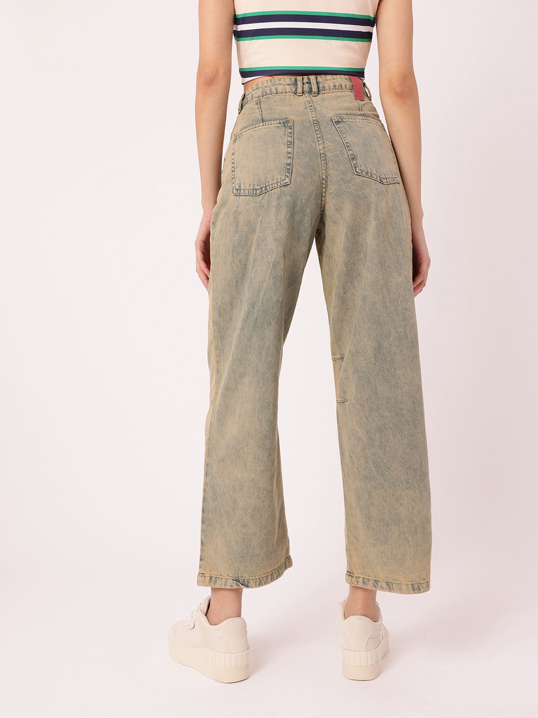DressBerry Women Urban Classic Baggy Fit Faded Jeans