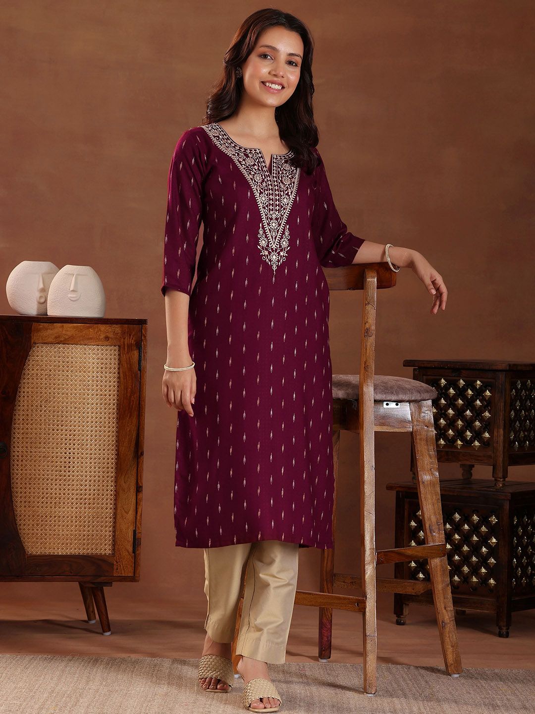 Libas Women Yoke Design Thread Work Dobby Kurta