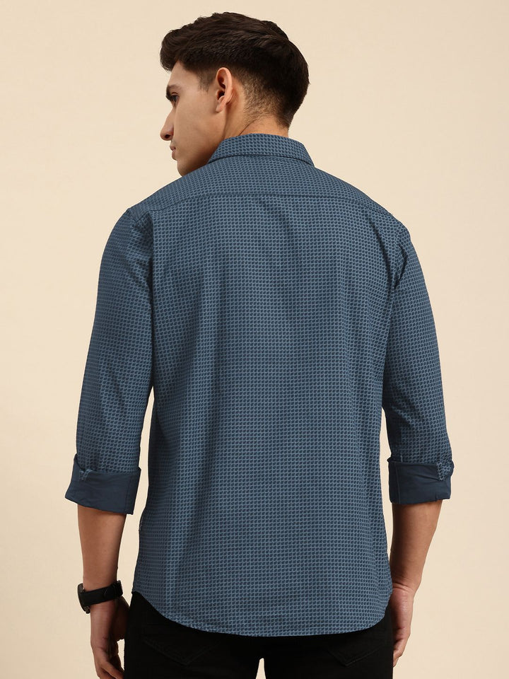 Being Human Spread Collar Geometric Printed Cotton Slim Fit Casual Shirt