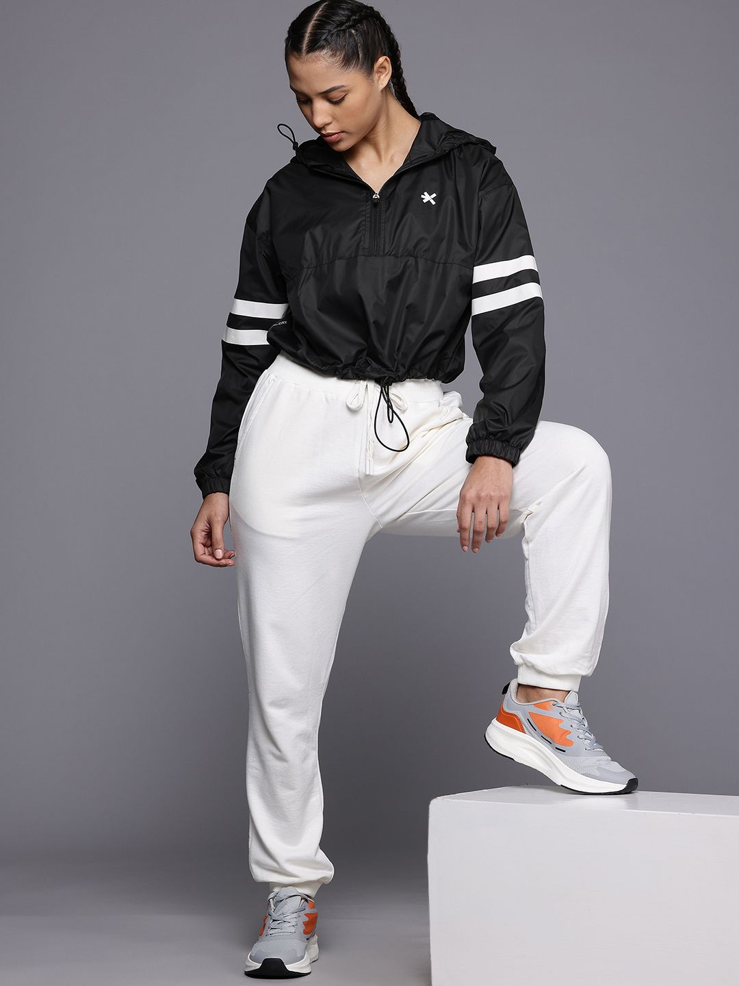 HRX by Hrithik Roshan Hooded Crop Tailored Jacket