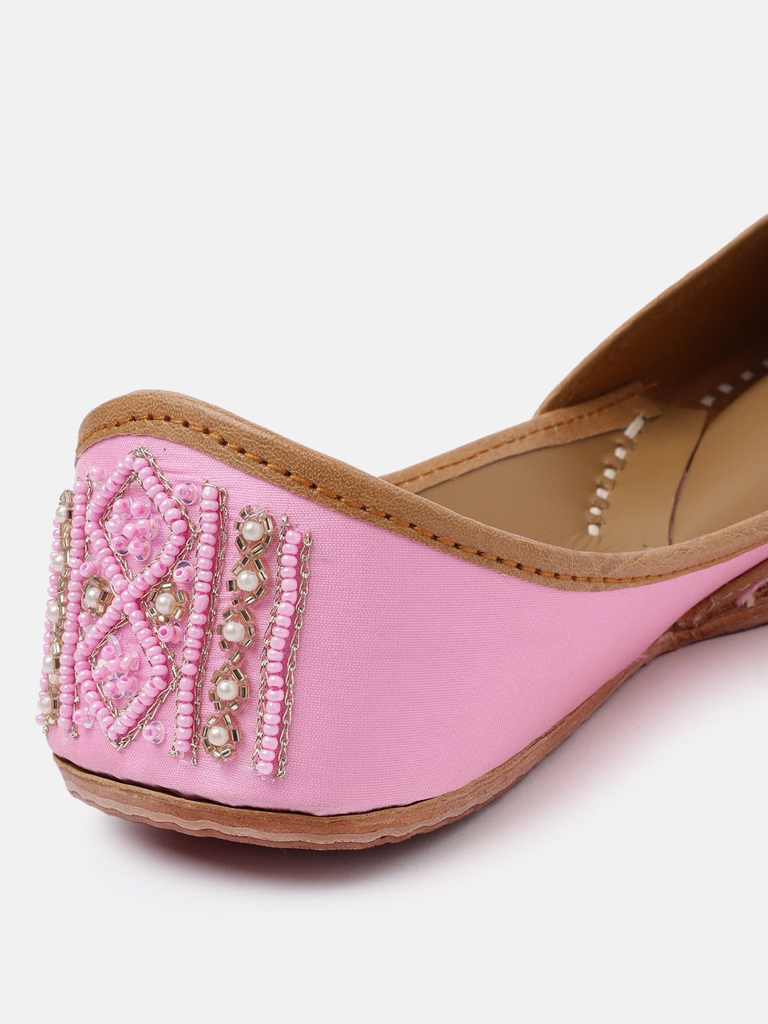 House of Pataudi Women Embellished Ethnic Mojaris