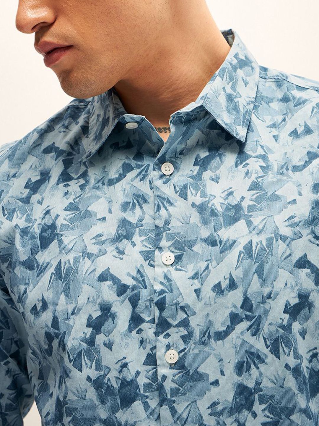 THE BEAR HOUSE Men Slim Fit Floral Printed Pure Cotton Casual Shirt