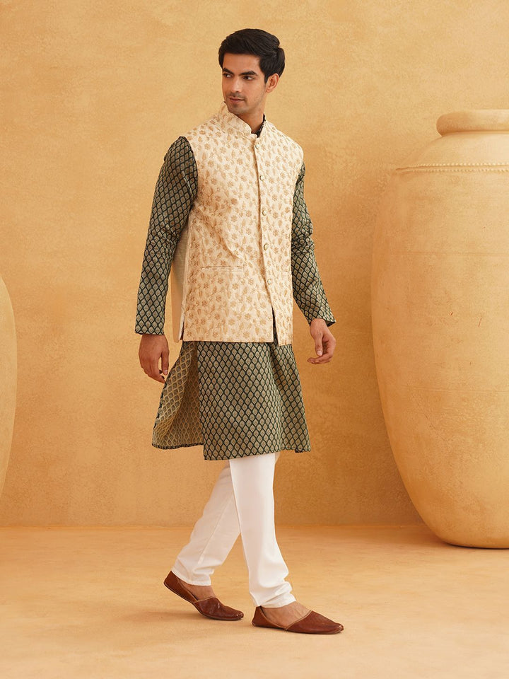 SOJANYA Motif Etnik Bercetak Kurta Kolar Mandarin Dengan Jaket Churidar Dan Nehru