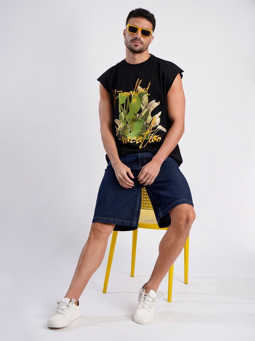 Bene Kleed Men Printed Extended Sleeves Raw Edge T-shirt