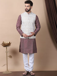 Kurta Kolar Mandarin Bercetak Motif Etnik Maroon dengan Jaket Churidar & Nehru