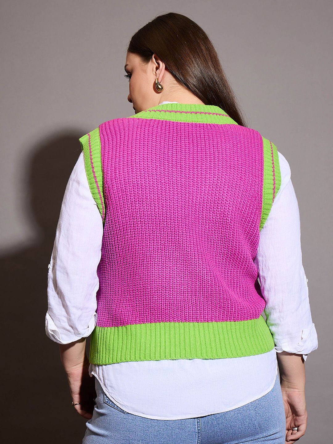 SASSAFRAS Curve Women Floral Printed Sweater Vest