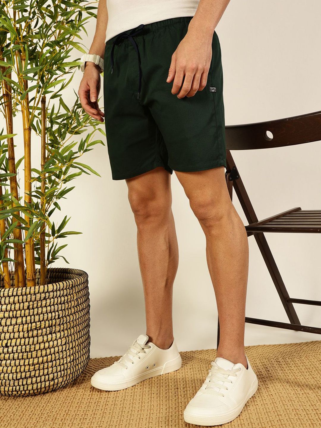 Thomas Scott Men Solid Regular Fit Outdoor Shorts