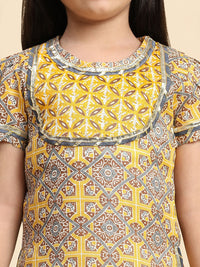 Cutiekins Girls Ethnic Motifs Printed Straight Kurta With Salwar & Dupatta