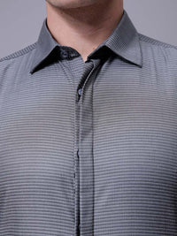 The Indian Garage Co. X Luxe Men Slim Fit Cutaway Collar Textured Formal Shirt