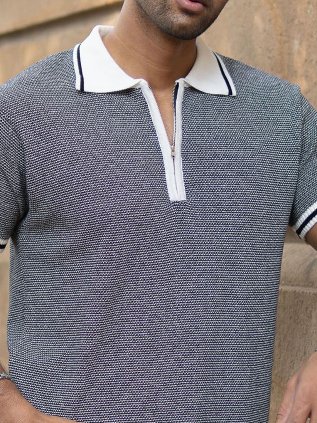 Powerlook Men Black Knitted Zipper Polo Collar Regular Fit T-shirt