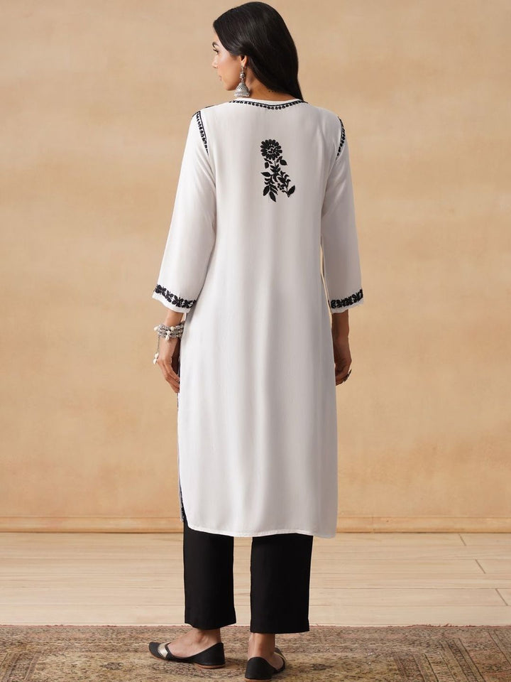 House of Chikankari Women Chikankari Kurta