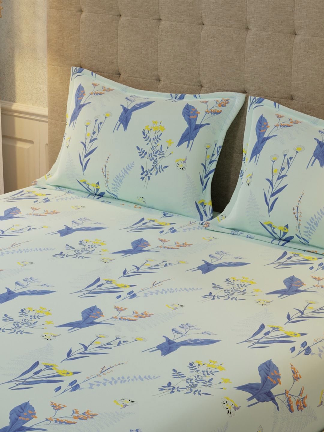 URBAN SPACE Whisper Mint Blue 200 TC Floral Queen Bedsheet 2 Pillow Covers