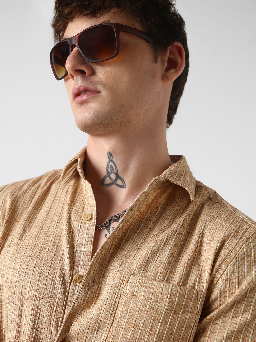 VASTRADO Men Classic Slim Fit Opaque Striped Casual Shirt