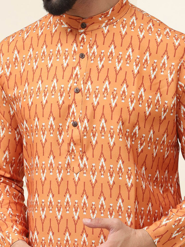 SOJANYA Ethnic Motifs Printed Regular Pure Cotton Kurta With Pyjama