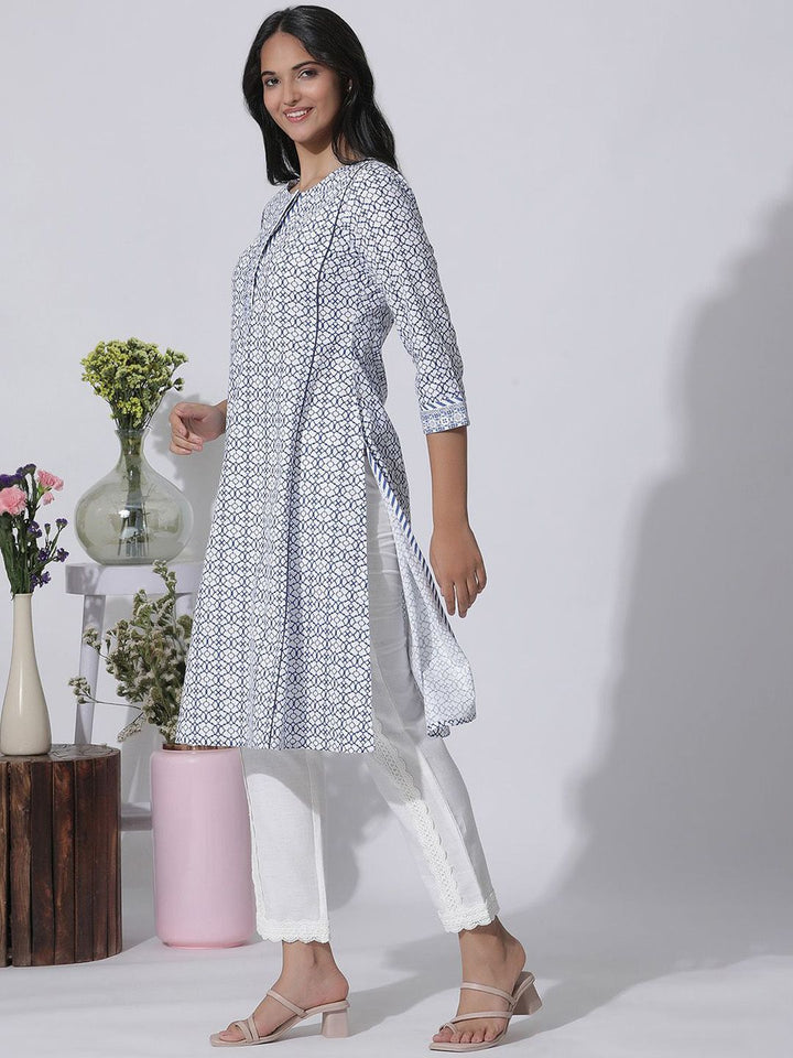 W Ethnic Motifs Printed Cotton Straight Kurta