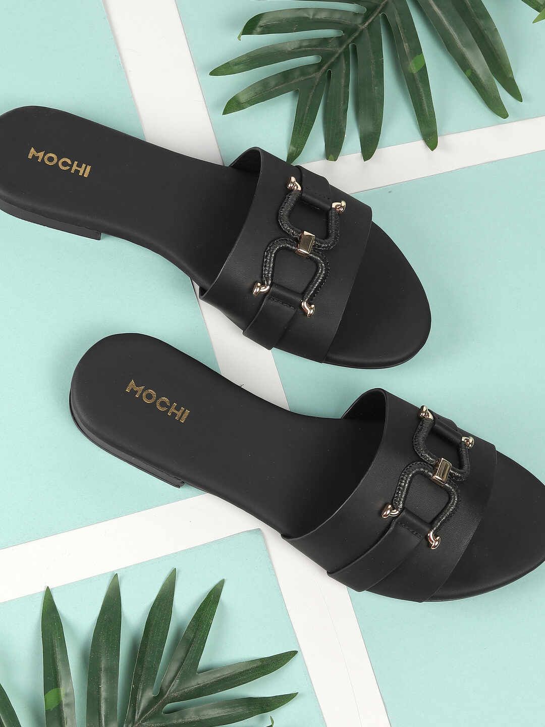 Mochi Women Buckled Mules