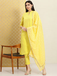 House of Pataudi Women Jashn Kurta With Trousers & Embroidered Dupatta