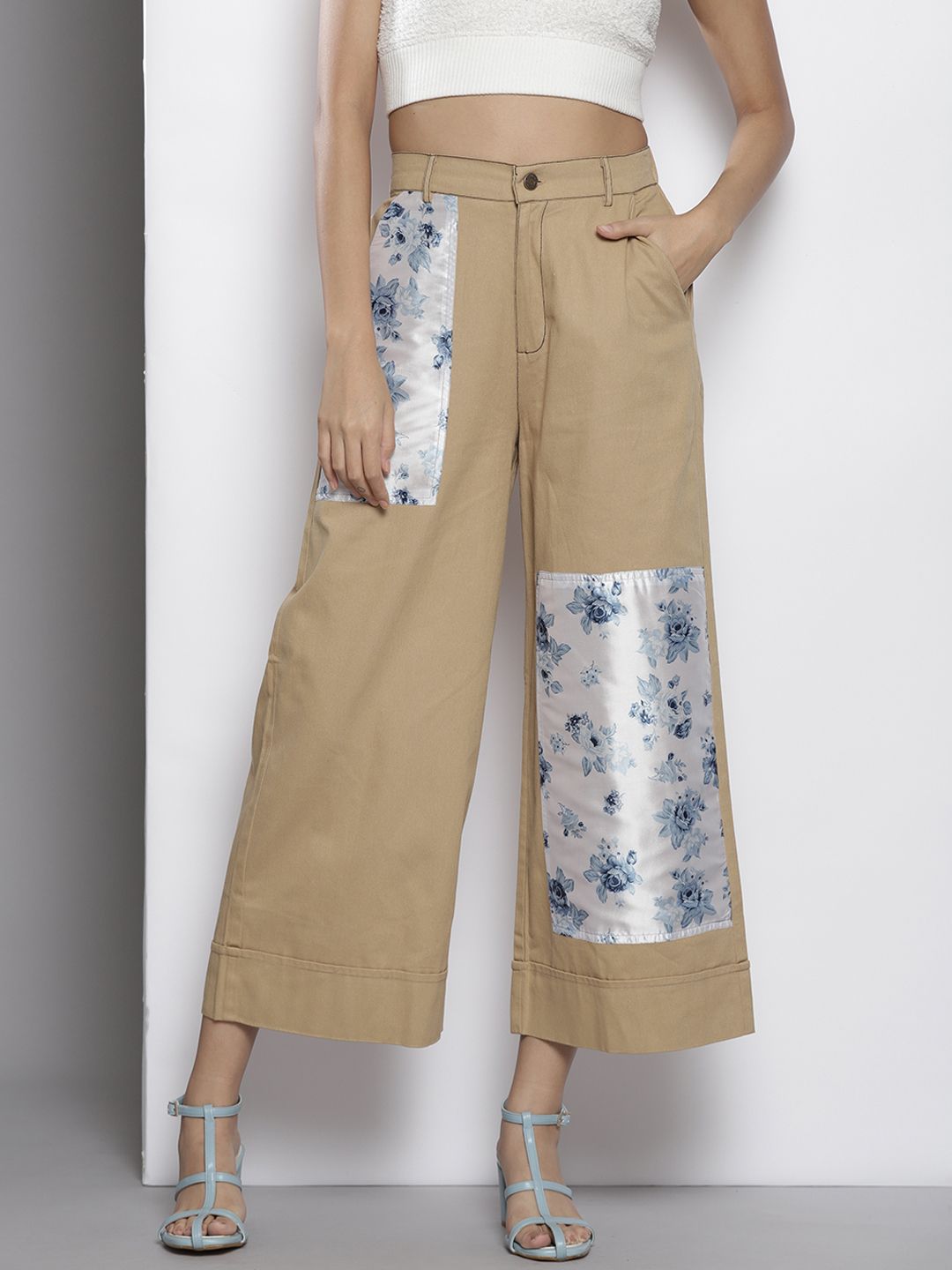 SASSAFRAS Women Khaki Floral Printed Comfort Loose Fit Easy Wash Cotton Parallel Trousers