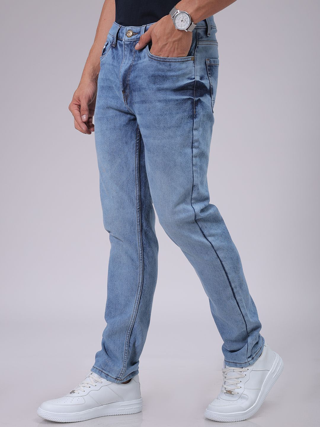 The Indian Garage Co Men Slim Fit Heavy Fade Jeans