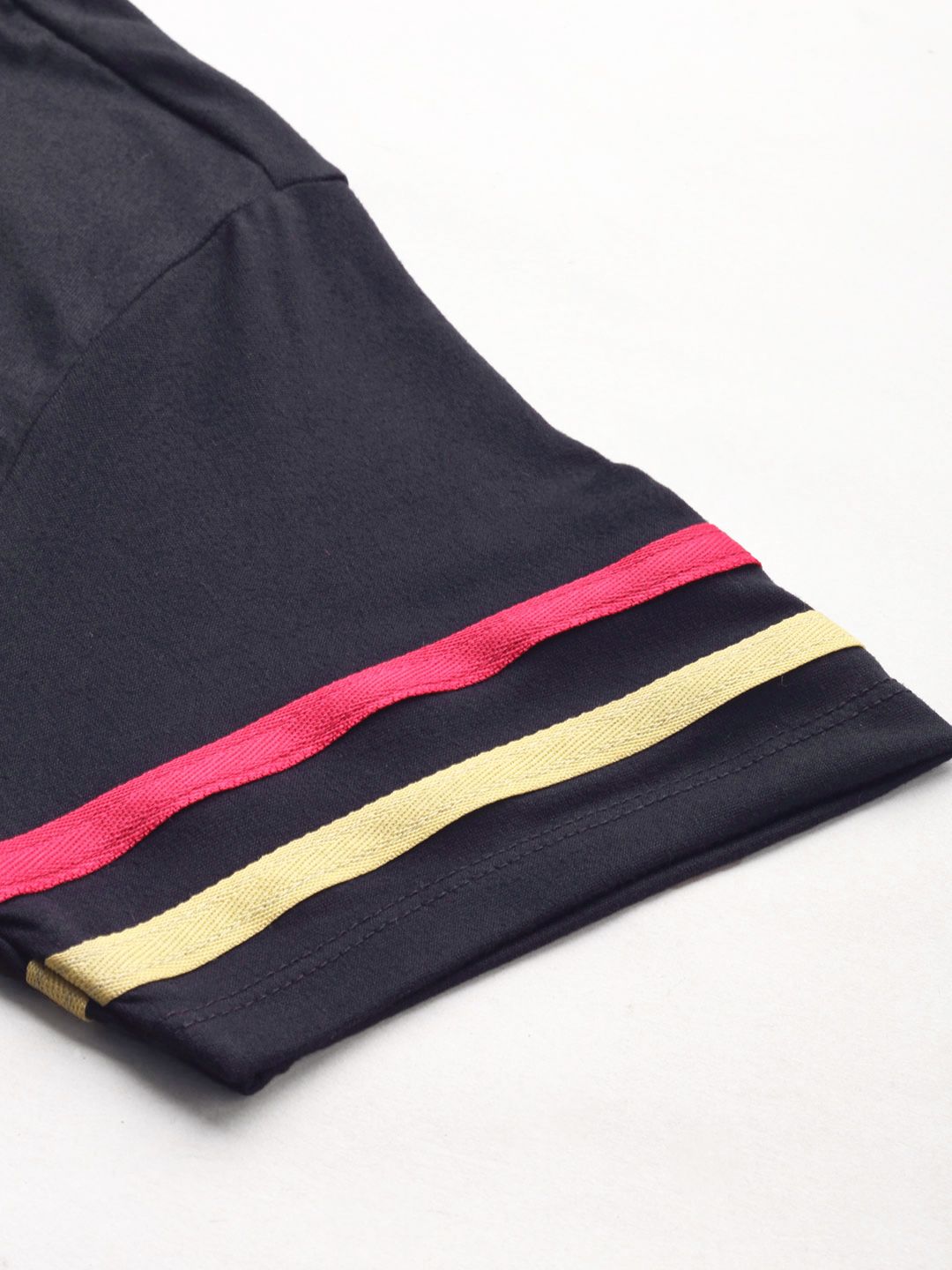 DressBerry Women Navy Blue Solid Round Neck T-shirt