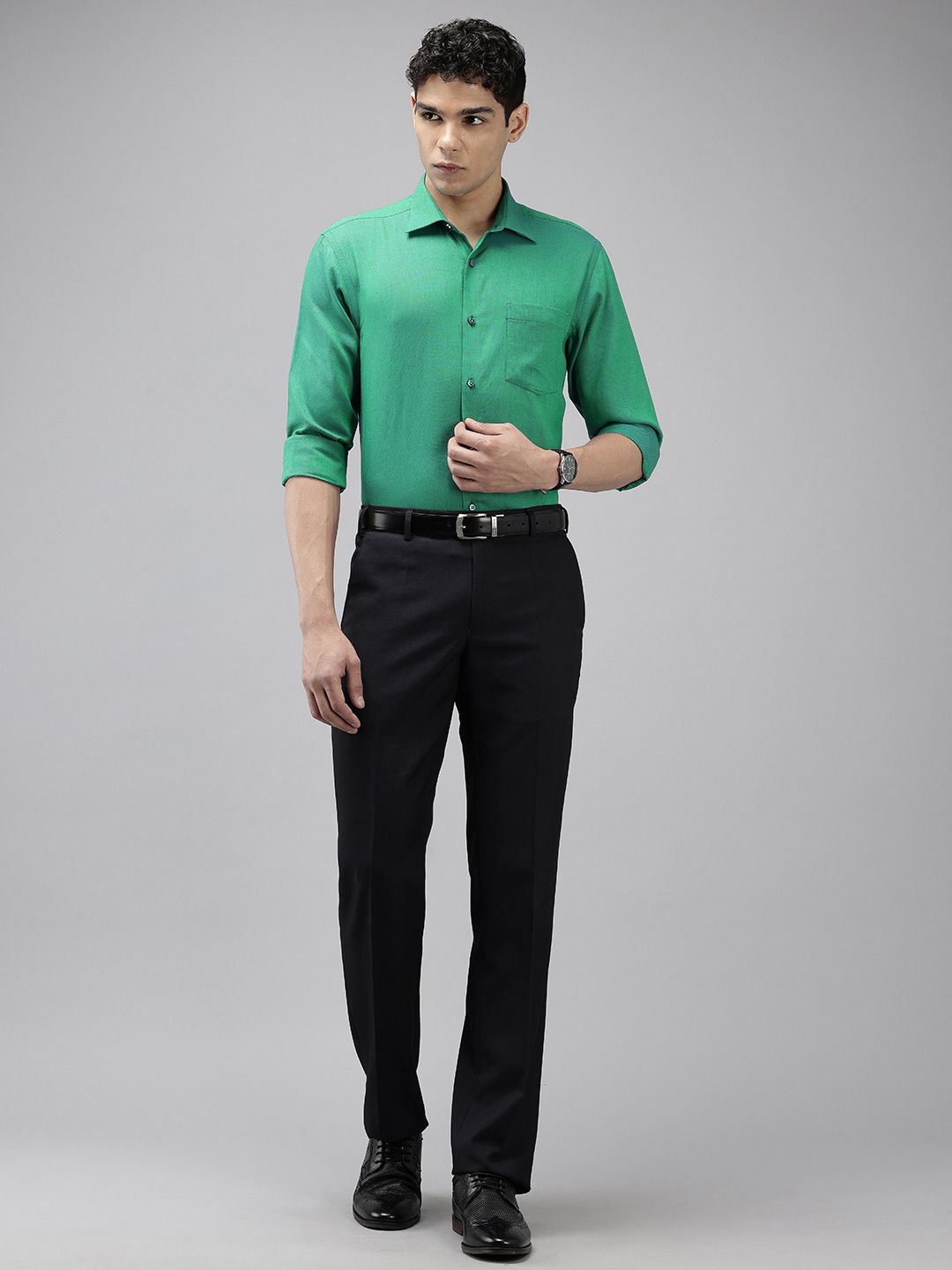Park Avenue Pure Cotton Self Design Slim Fit Formal Shirt