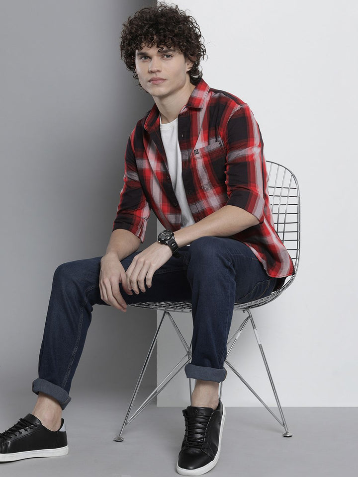 The Indian Garage Co Men Comfort Checked Casual Shirt