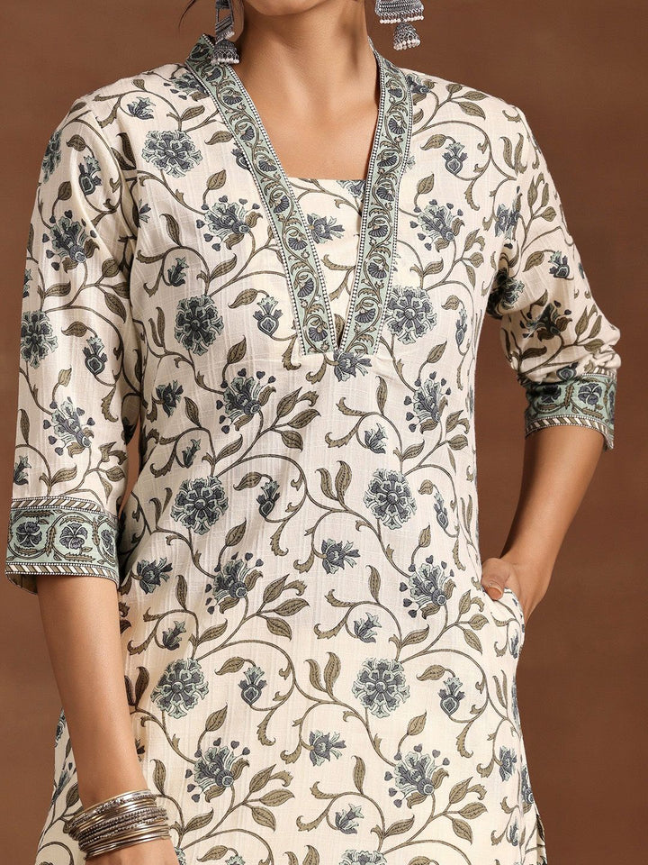 Libas Floral Printed Square Neck Sequinned Pure Cotton Straight Kurta