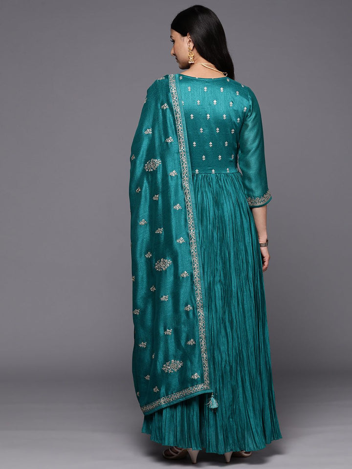 Libas Floral Embroidered Empire Sequinned Kurta with Trousers & With Dupatta